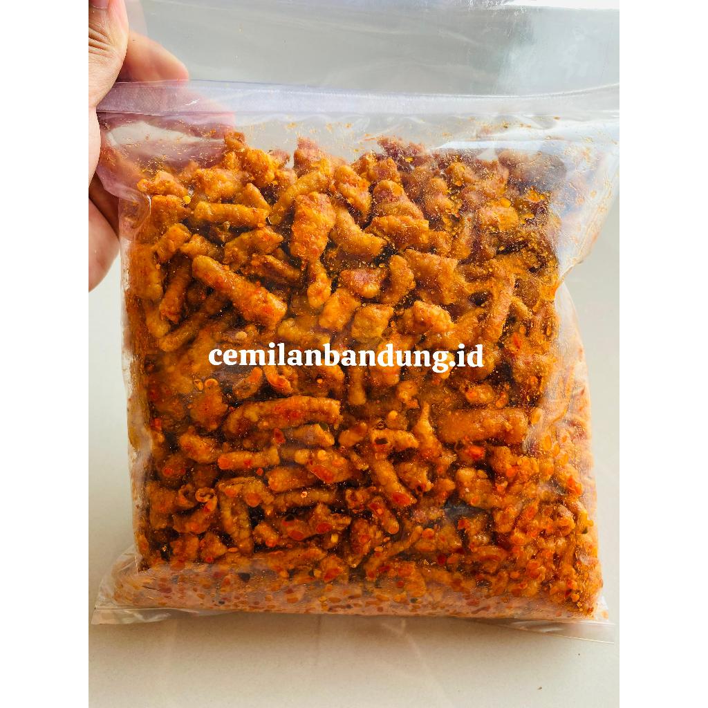 

usus crispy/keripik usus 1kg pedas daun jeruk