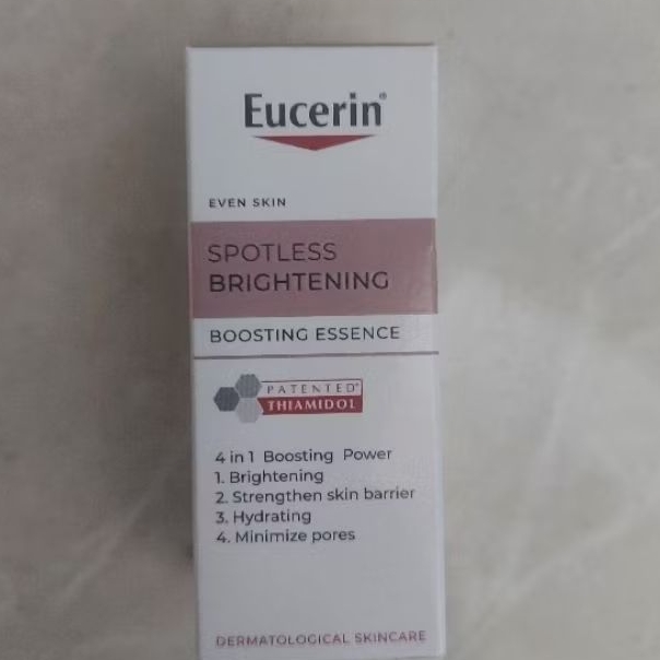 Eucerin Spotless Brightening Boosting essence