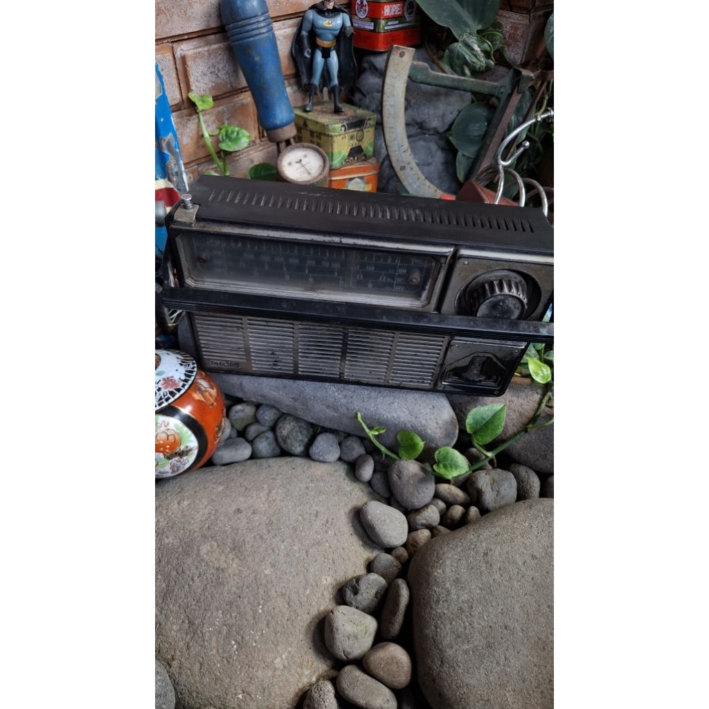 Radio philips  vintage lawas kuno antik  anggap mati display  pajangan 85rb