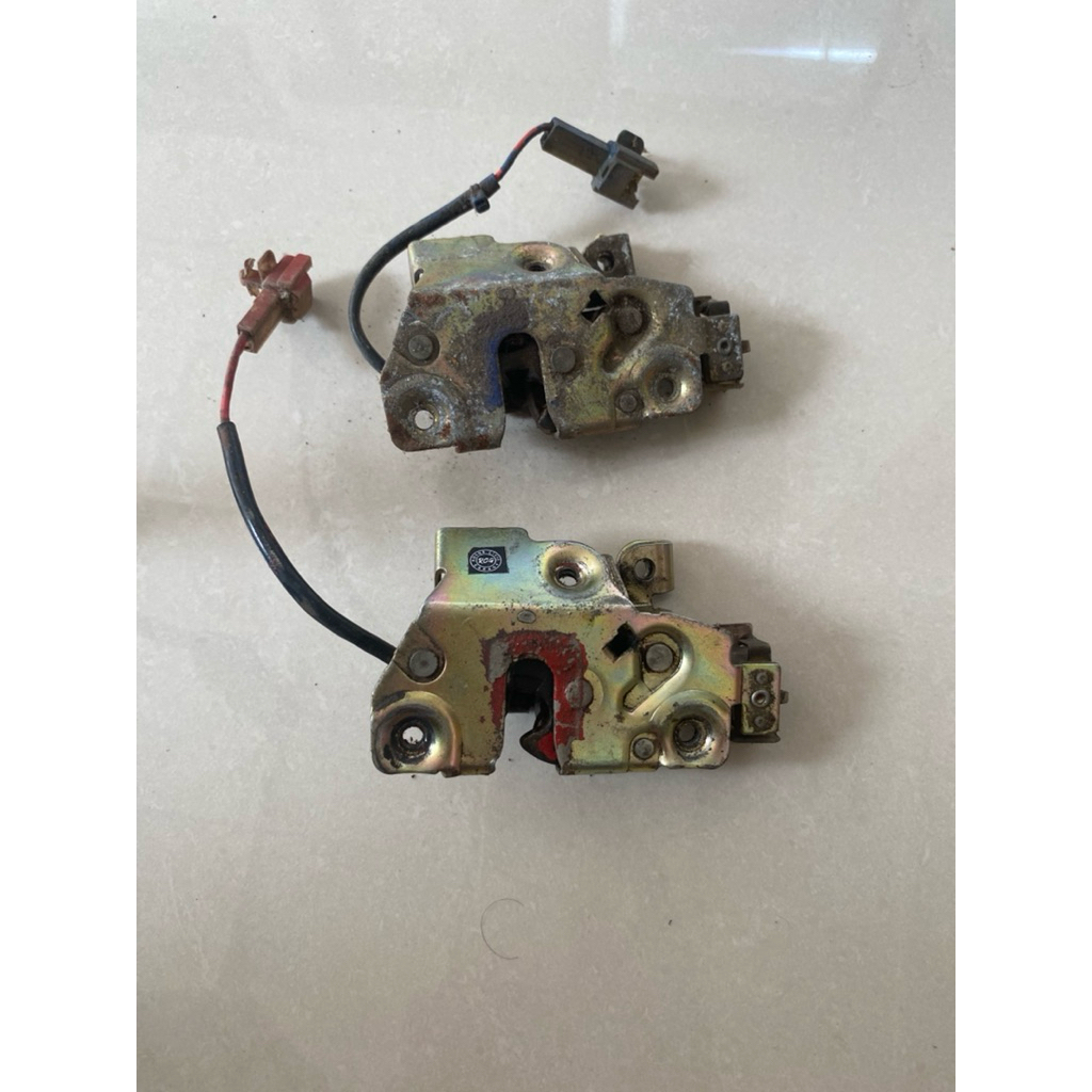 Dorlock bagasi civic nouva