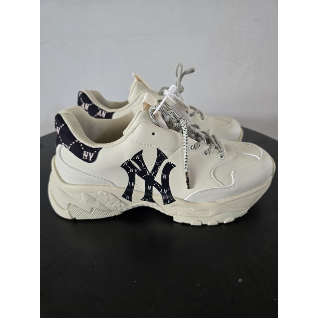 Sepatu MLB NY Yankes