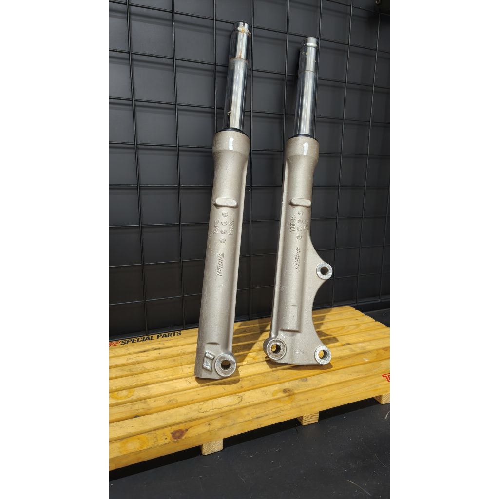 Shock Depan Yamaha Mio Fino Showa Original Yamaha Thailand
