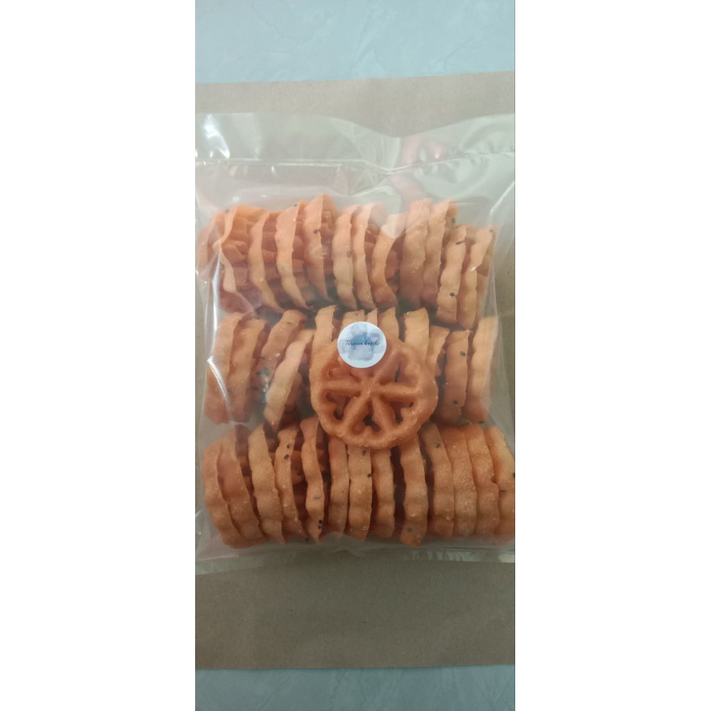 

Kembang Goyang Wijen