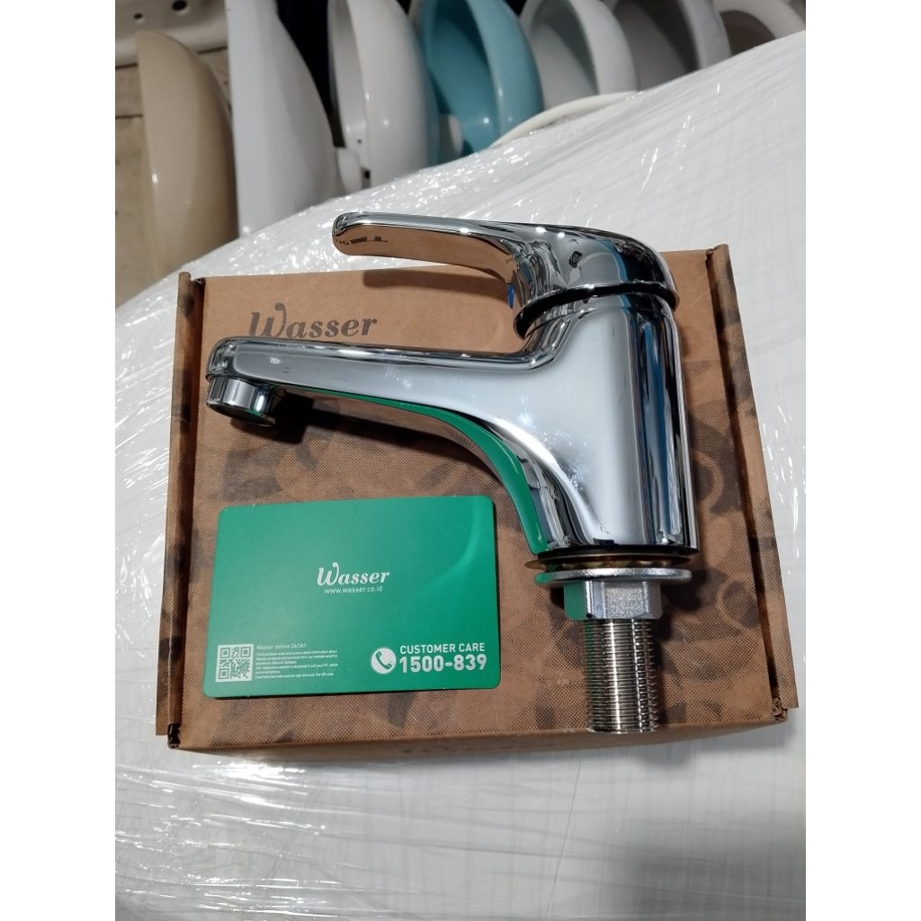 kran wastafel wasser baru