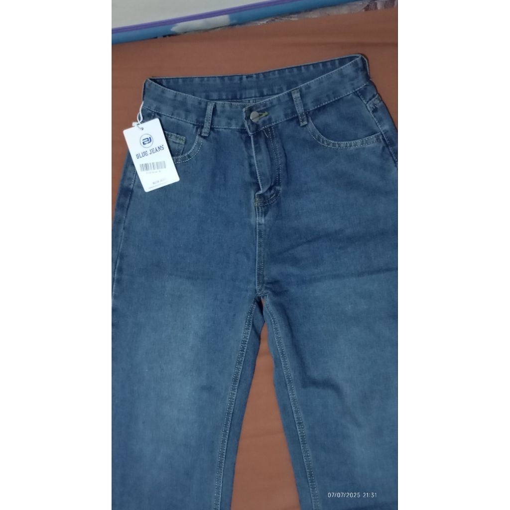Celana Jeans High Waist Korean Style