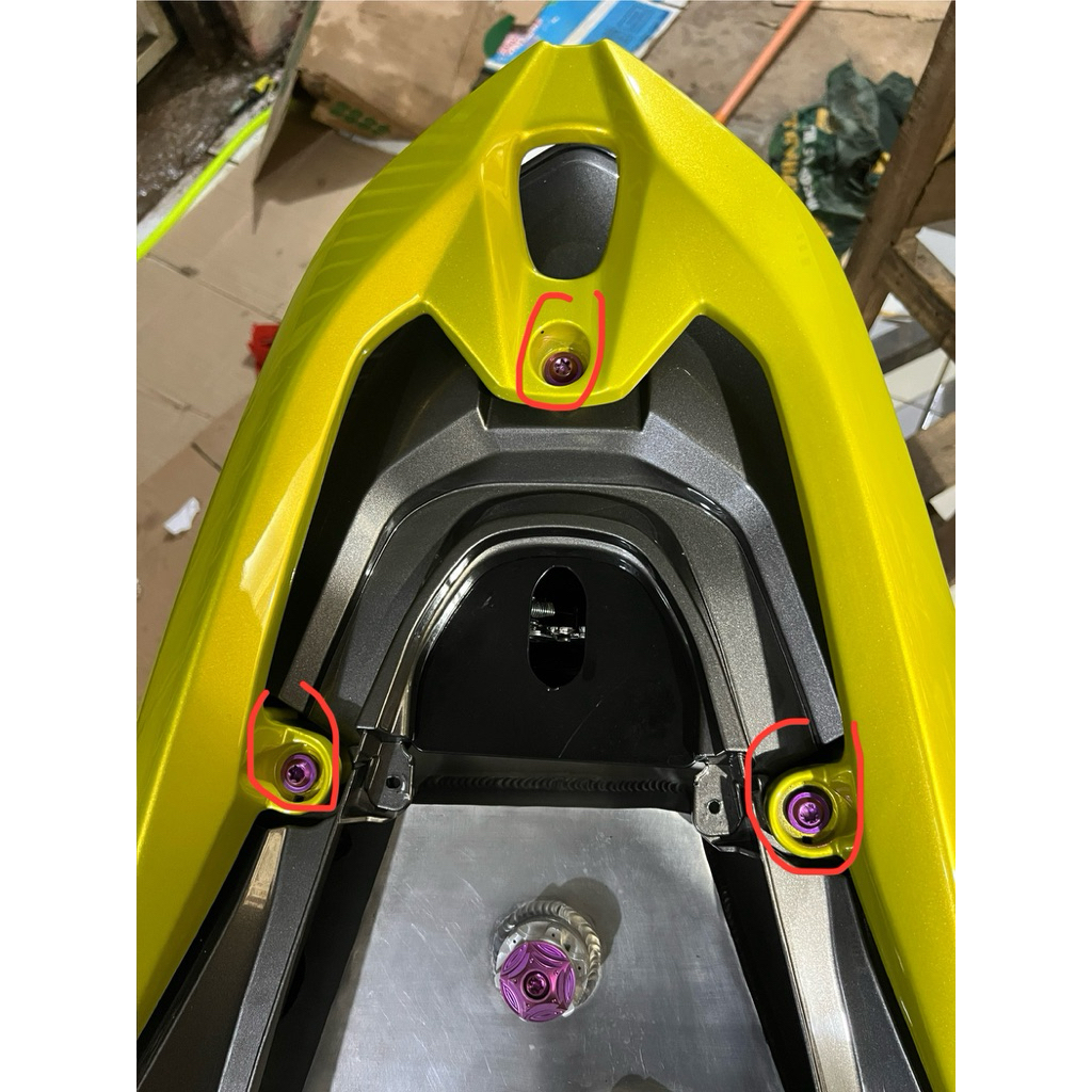 baut titanium behel vario