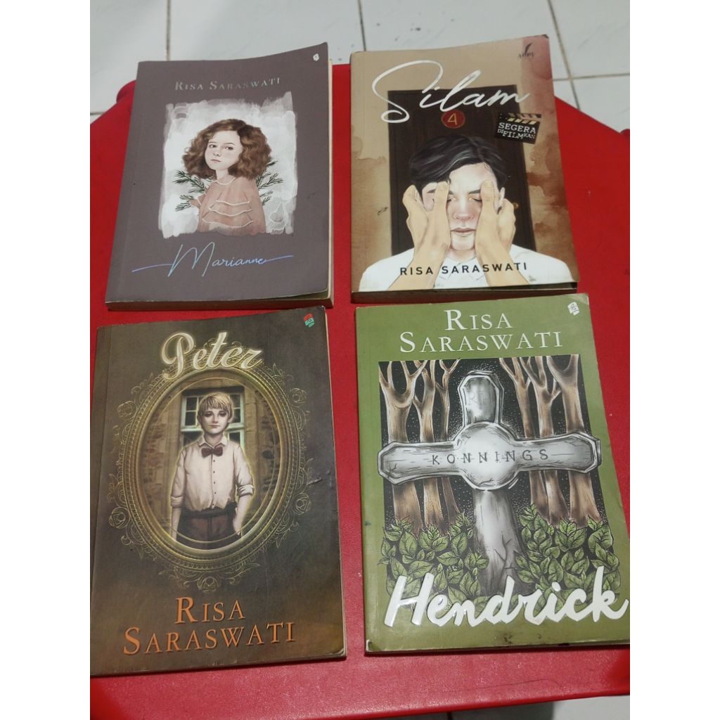 PRELOVED NOVEL RISA SARASWATI ORIGINAL