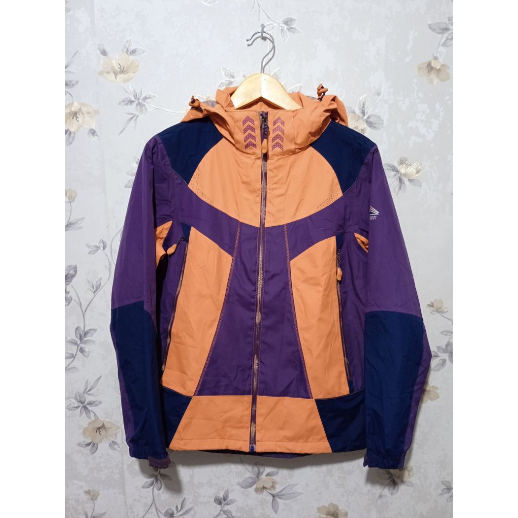 Jaket outdoor nacu