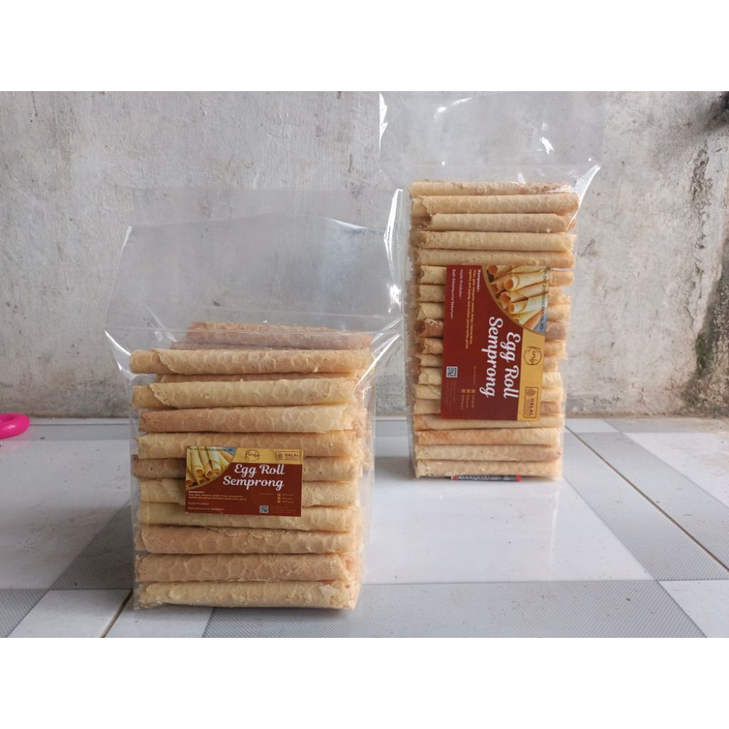 

Egg Roll Semprong by Kembo Food & Snack