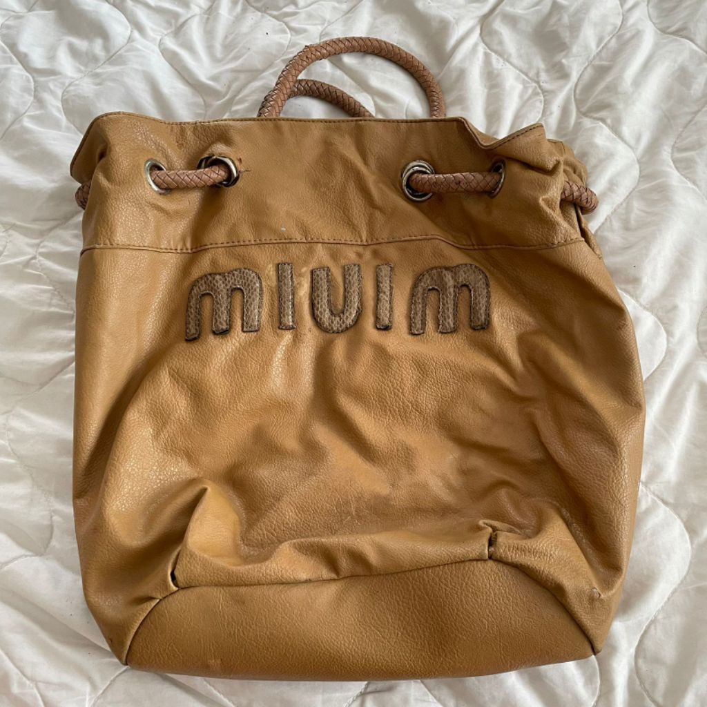 preloved bucket bag