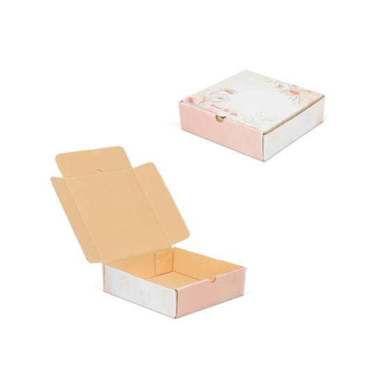 

(5pcs) Box Hampers Kemasan Kado Hadiah Souvenir Dus Snack 24x24x7cm Motif Special FY Bakung