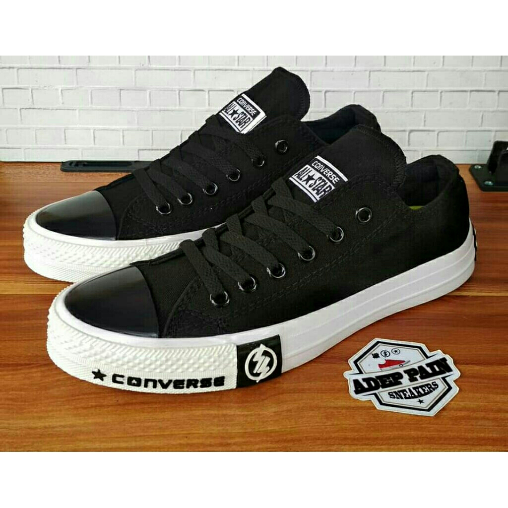 SEPATU ALL STAR CONVERSE LOW MOTIF BLACK WHITE ORIGINAL QUALITY