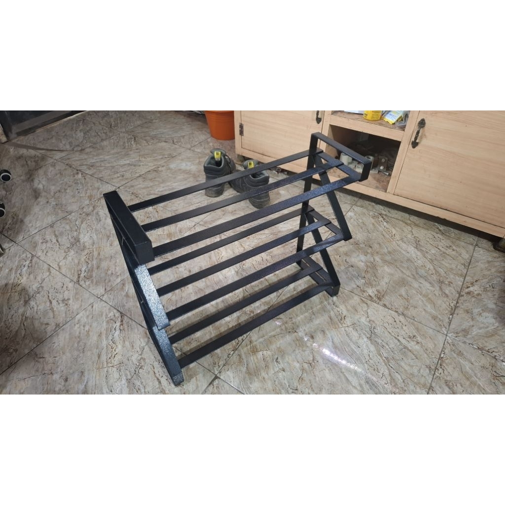 Rak Sepatu / rak sepatu rumah / rak sepatu pabrik / rak sepatu minimalis /rak sepatu kokoh kuat