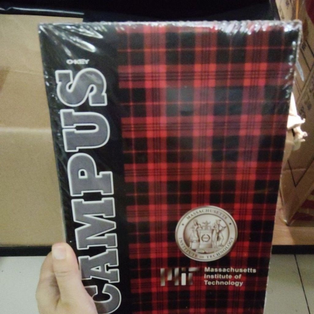 

Ay00! Buku Tulis OKAY CAMPUS Panjang 1 Pack Isi 10 Buku