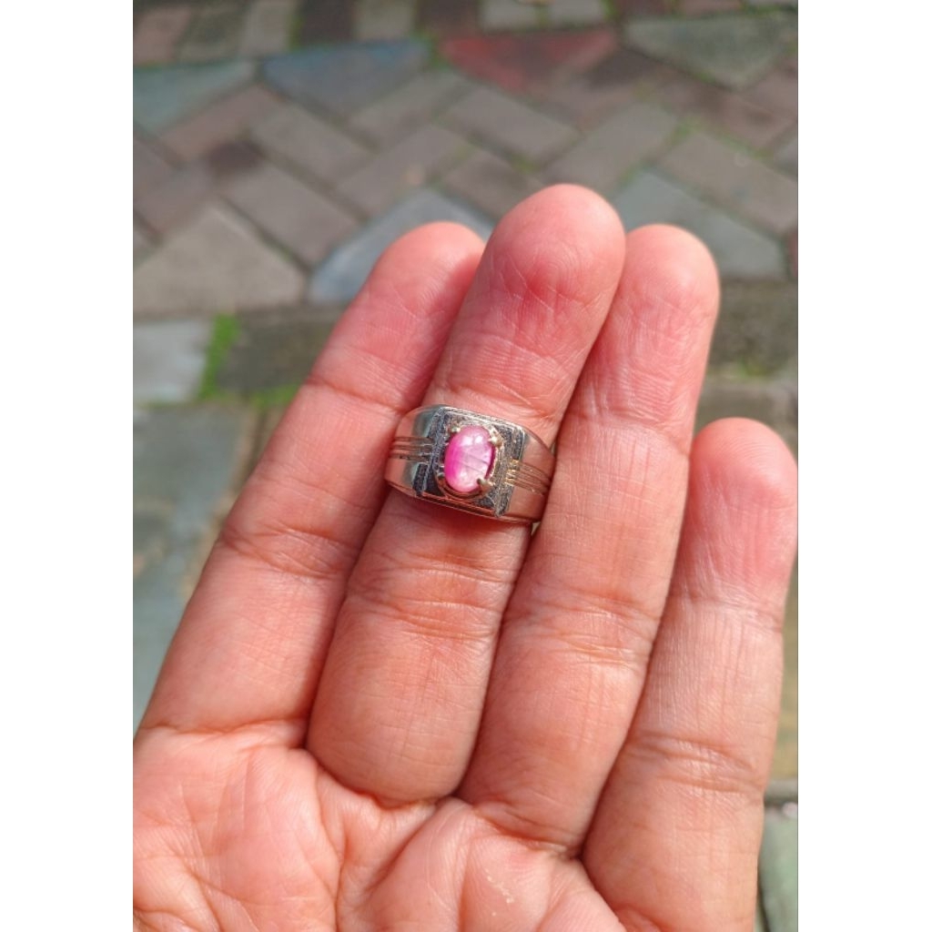 cincin batu permata Ruby Birma, natural