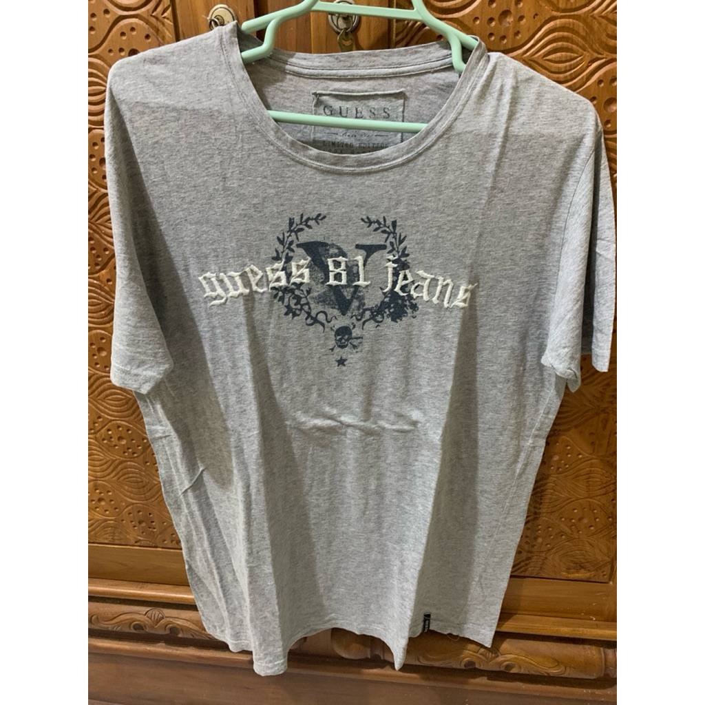 GUESS kaos ori size XL