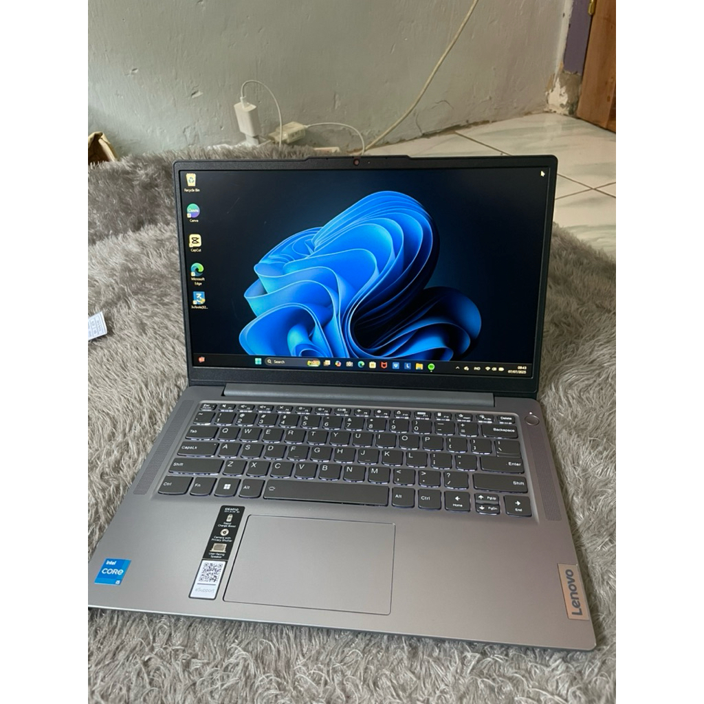 Lenovo Ideapad Slim 3i