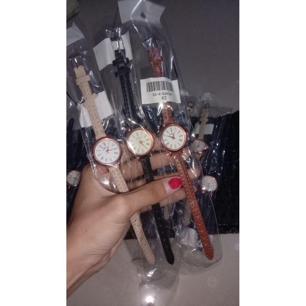 Jam tangan Wanita Kekinian Harga termurah Jam tangan kecil Wanita elegan mewah