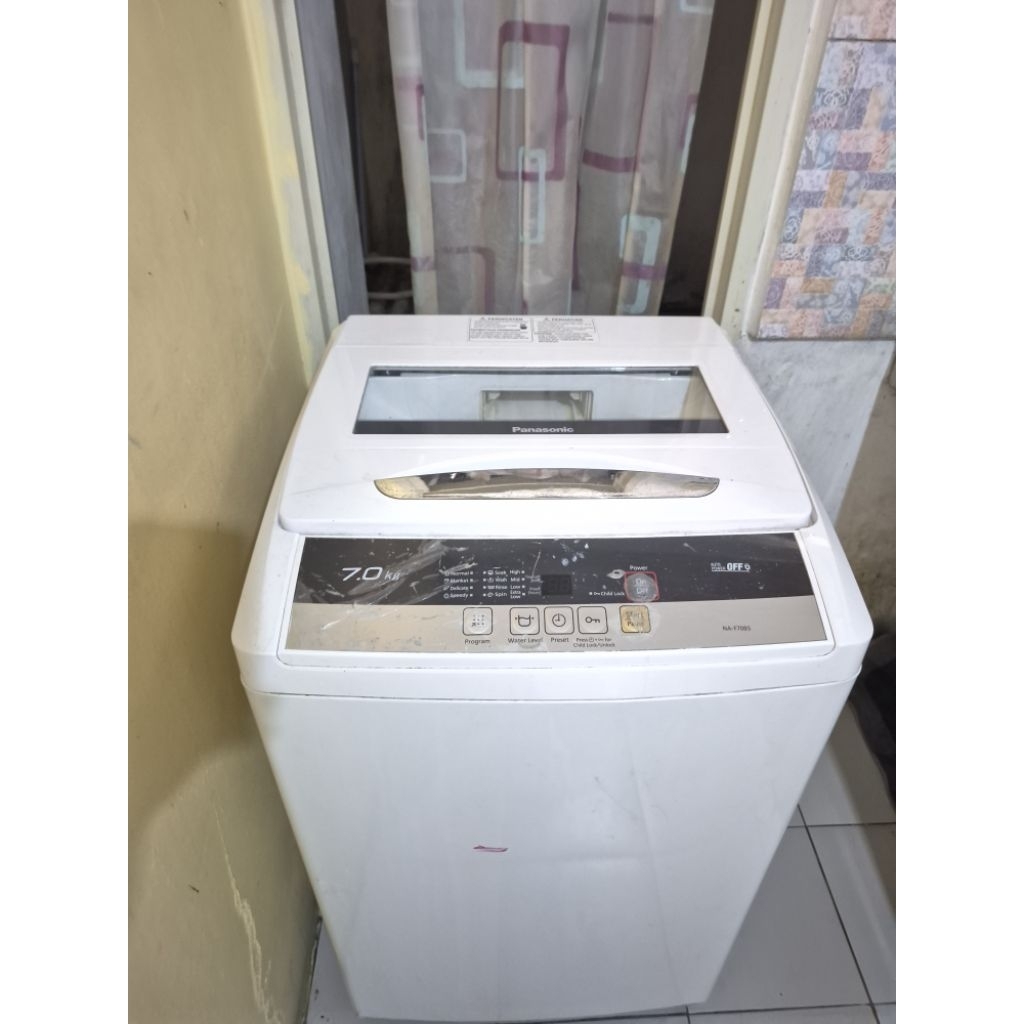 Mesin Cuci Bukaan Atas Otomatis Penuh Panasonic NA-F70B5 7kg (Second pemakaian pribadi normal dan ma