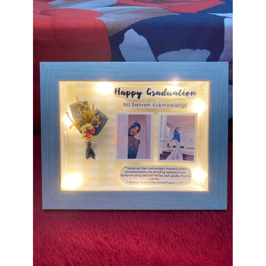 Kado Gift Frame Graduation Wisuda