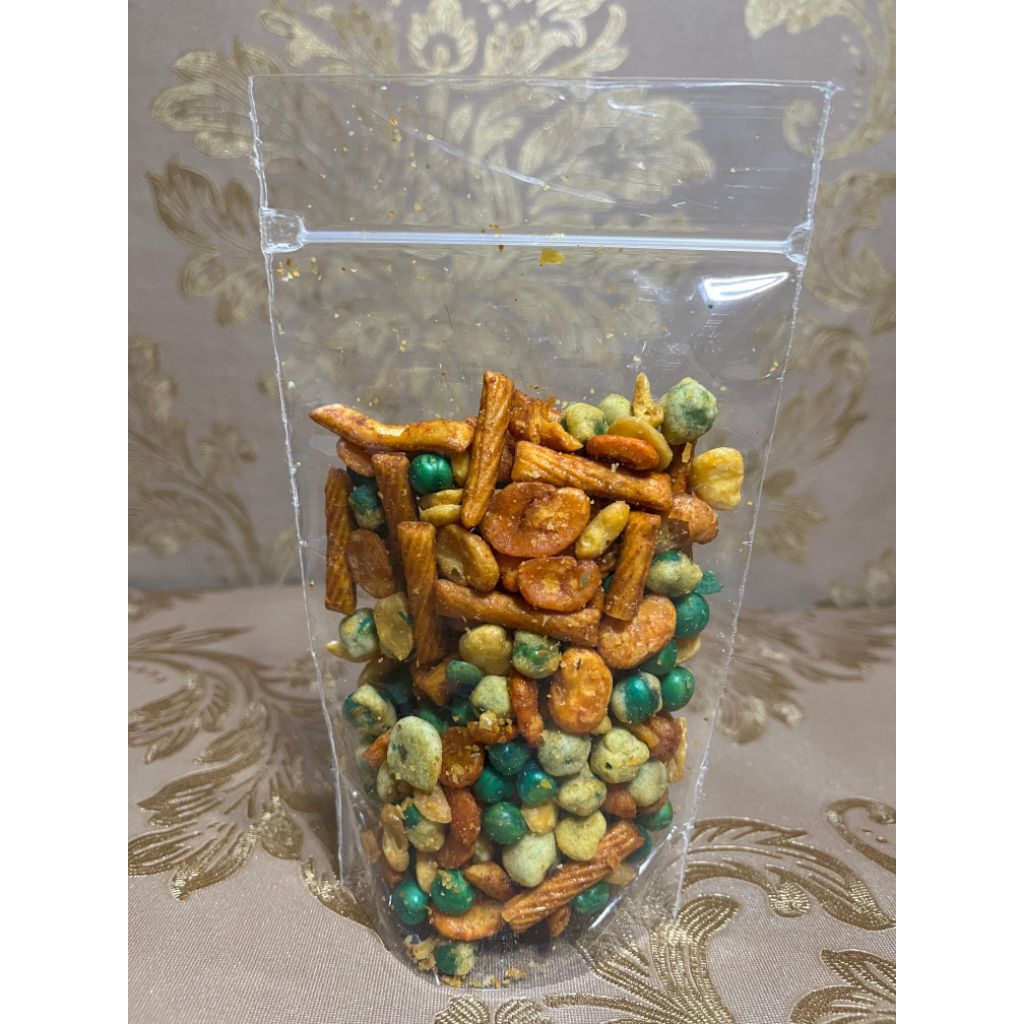 

Kacang Campur (100g/200g)