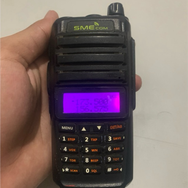 Handy talky sme com 188 second original preloved murah like new dengan antena