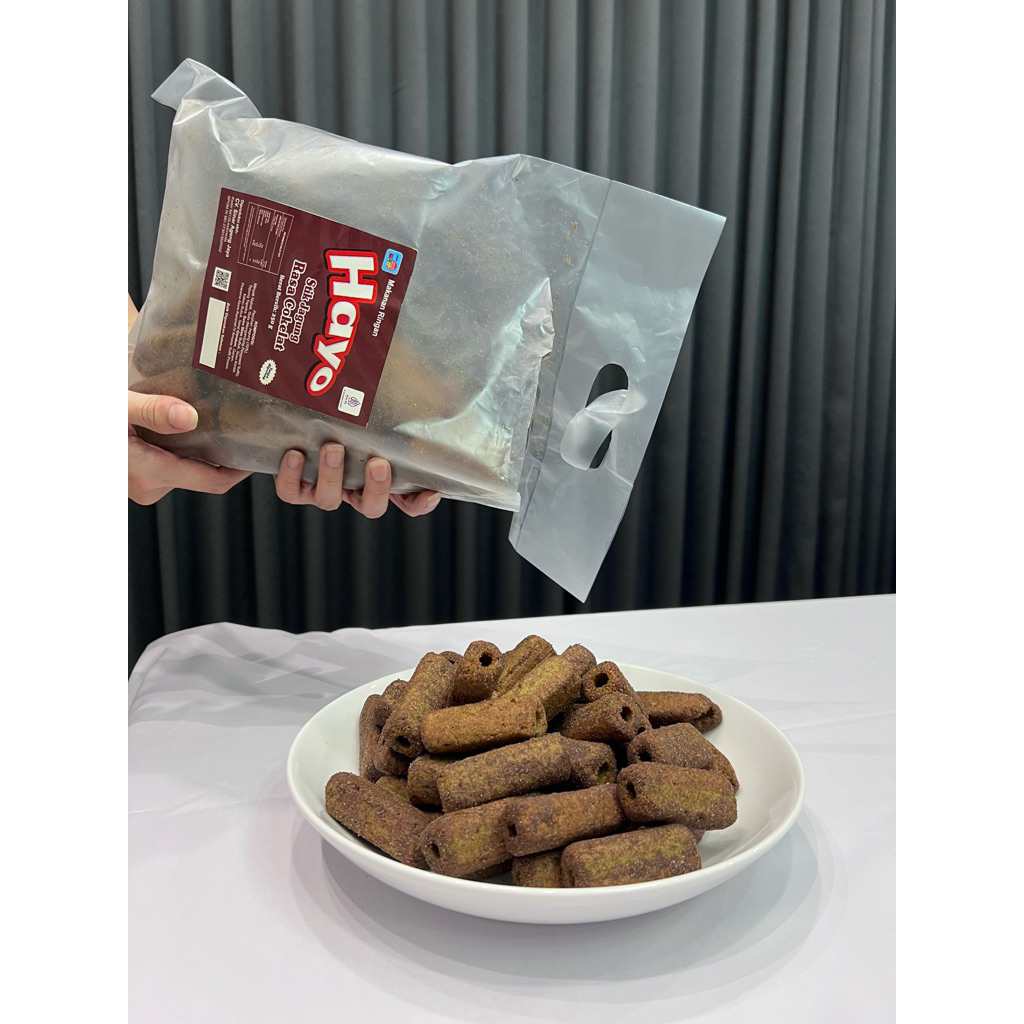 

Snack Makanan Ringan MOMO 1 KG dan 800 G isi 4 bungkus dijamin paling murah