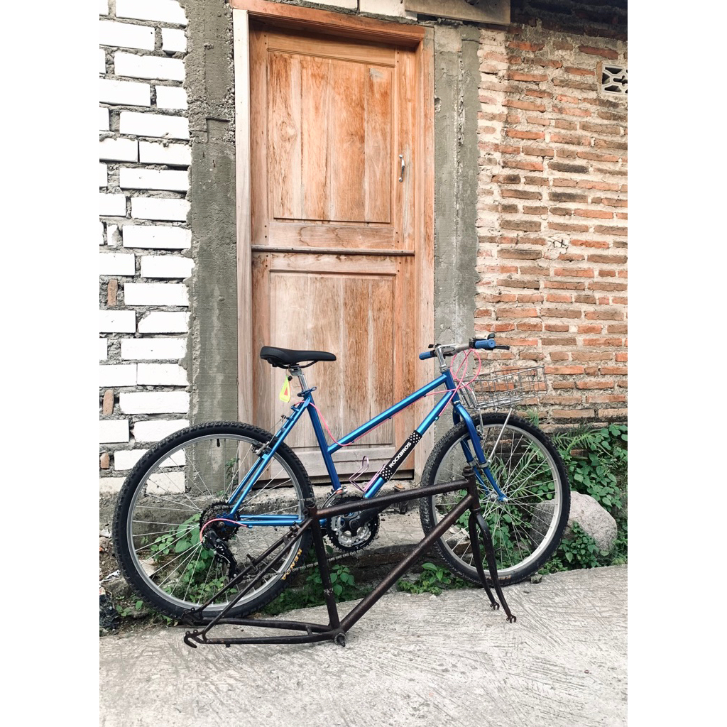 frame federal street cat size 18 sn angka