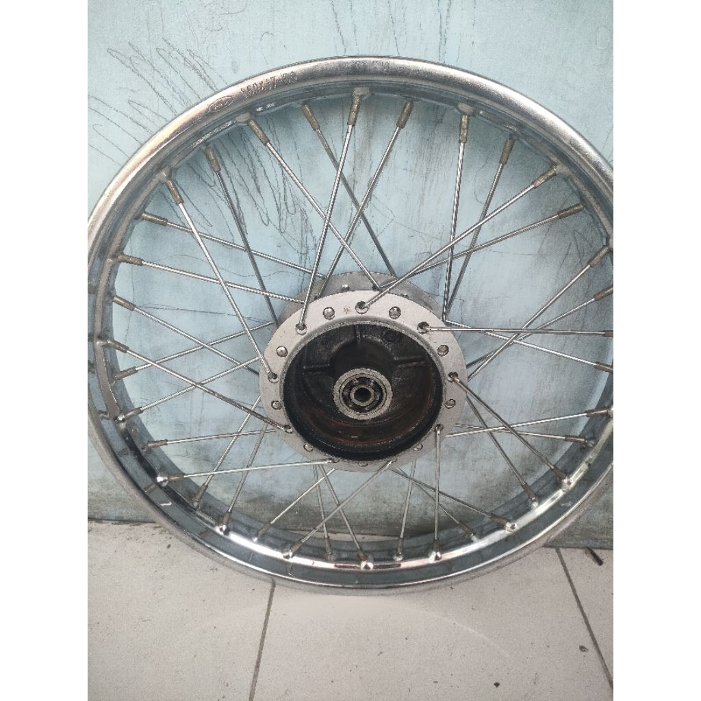 velg belakang Supra 125 karisma Kirana revo supra fit new original