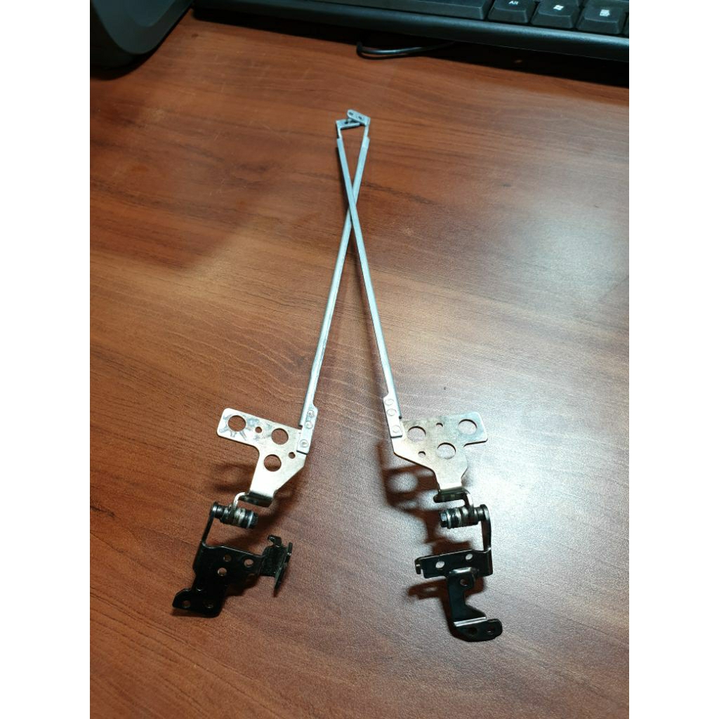 Engsel laptop Dell inspiron 14-3442