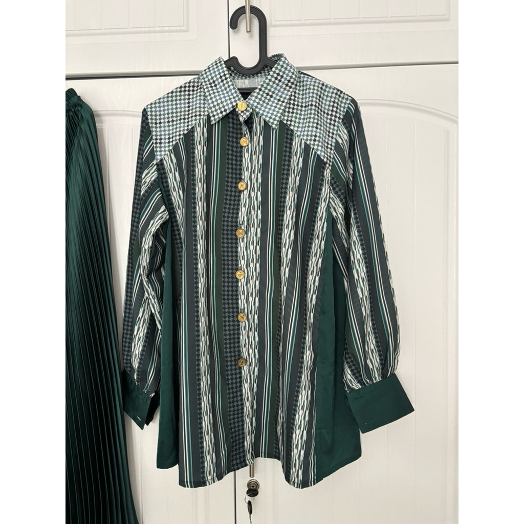 zs zaskia sungkar setelan rok shappire zalika blouse size m