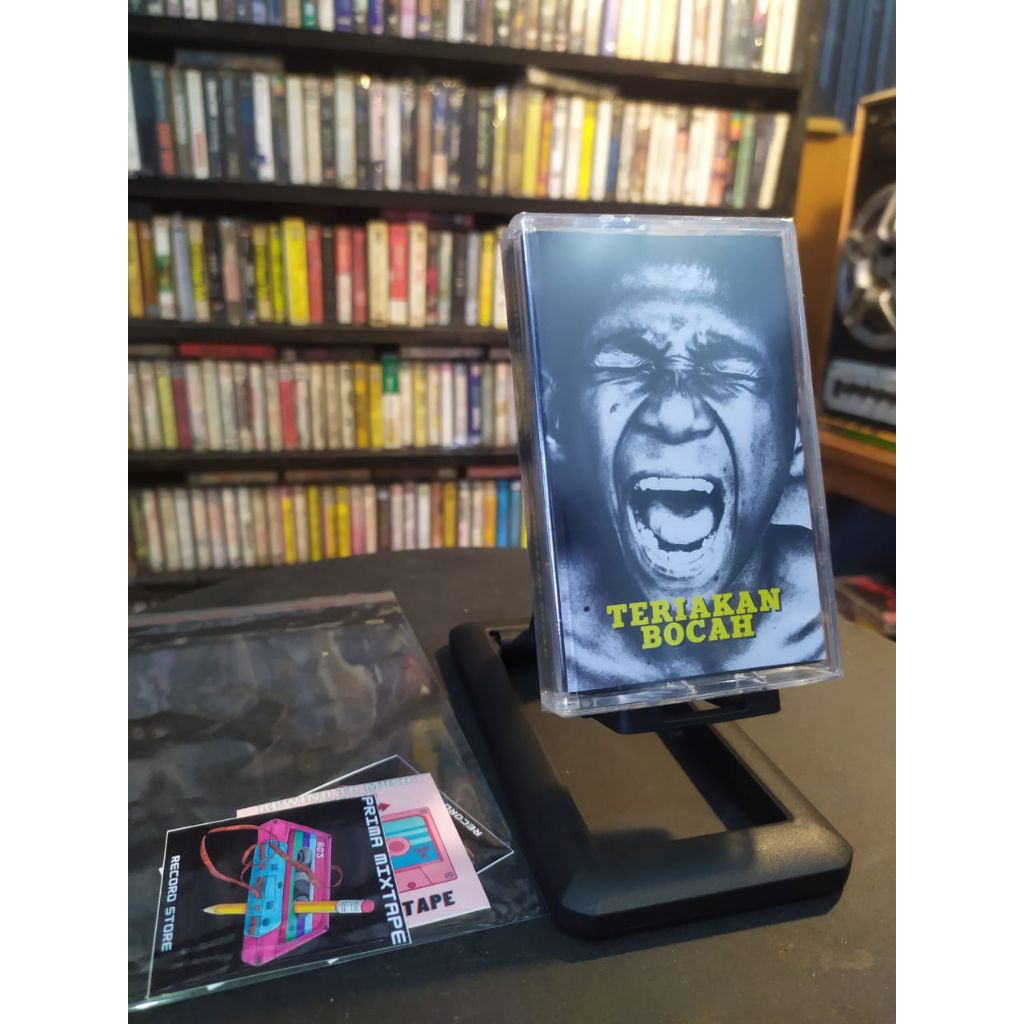 KASET KELOMPOK PENERBANG ROKET TERIAKAN BOCAH SEGEL