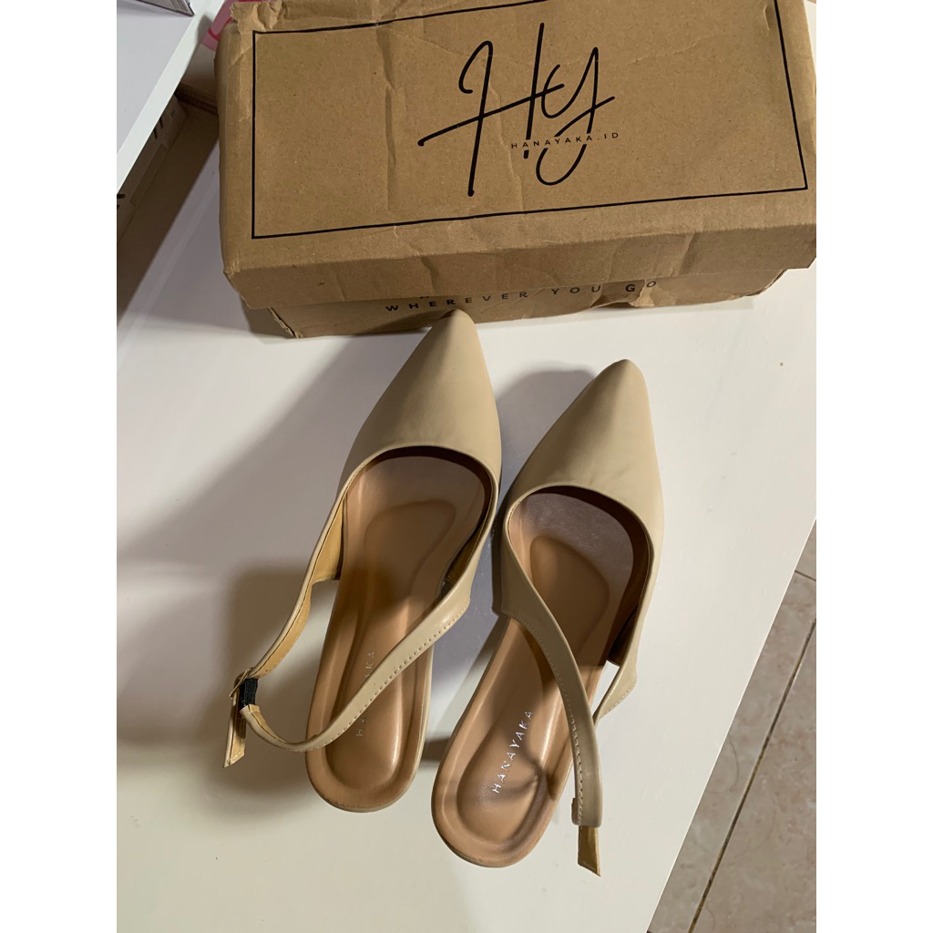 Heels Hanayaka - New Size 41