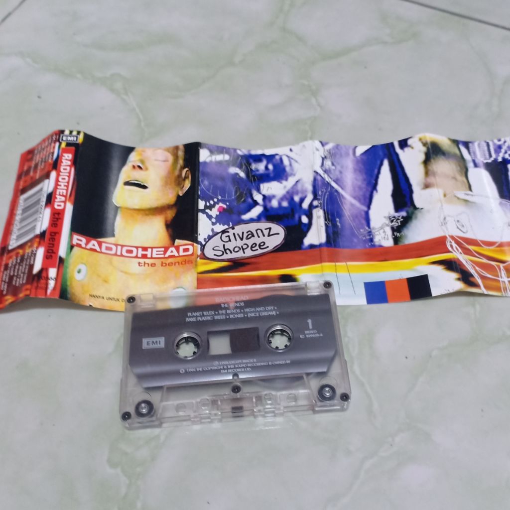 kaset pita tape RADIOHEAD The bends
