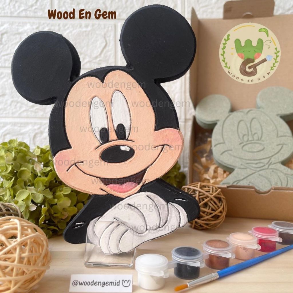 

WOODENGEM DIY Wood Character Painting Kit Mewarnai Melukis Mainan Edukatif Anak Hampers Souvenir Kayu Karakter Mickey Disney | Size L