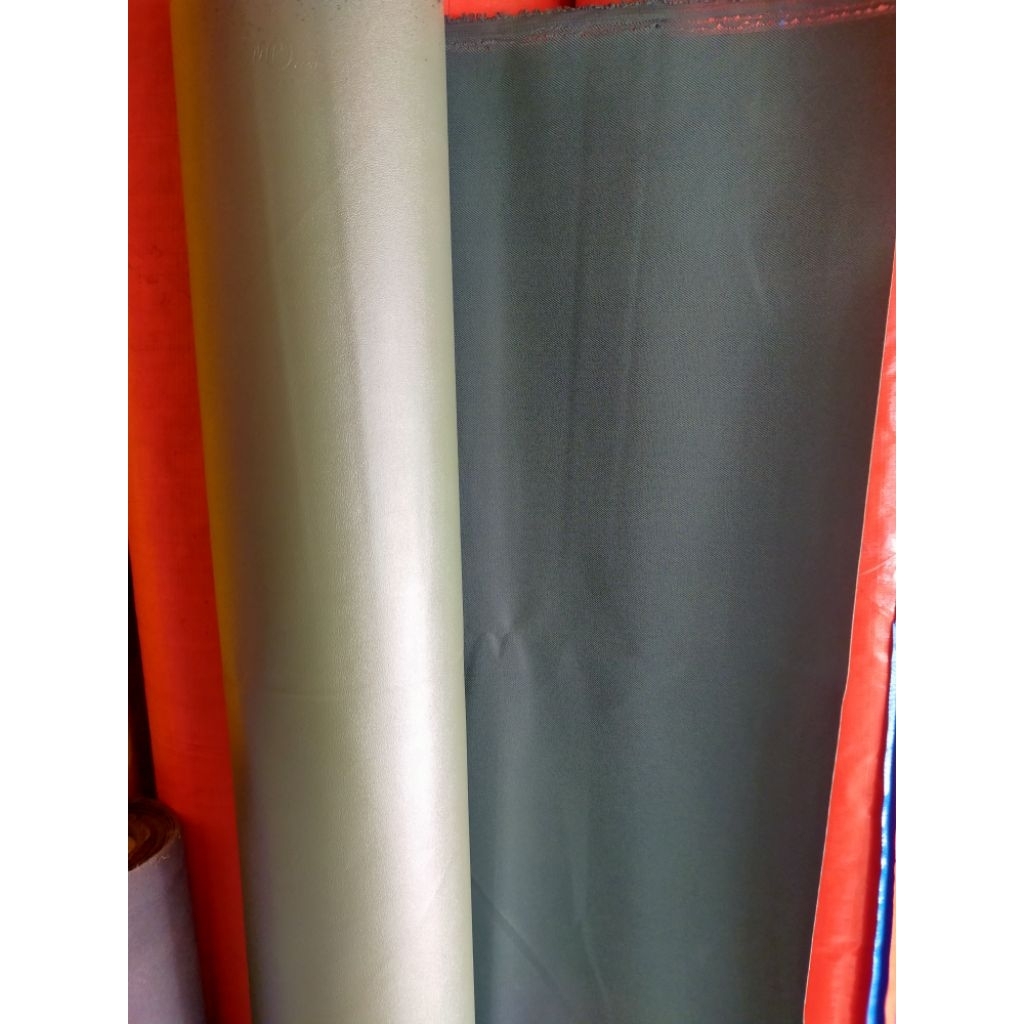 Terpal kain CV berlapis karet waterproof