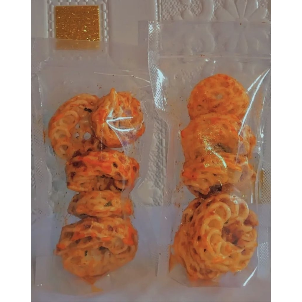 

Seblak Kerupuk Mawar bantet pedas daun jeruk isi 10 pcs