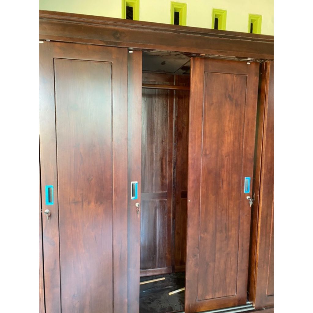 lemari kayu jati lemari pakaian 4 pintu kayu jati