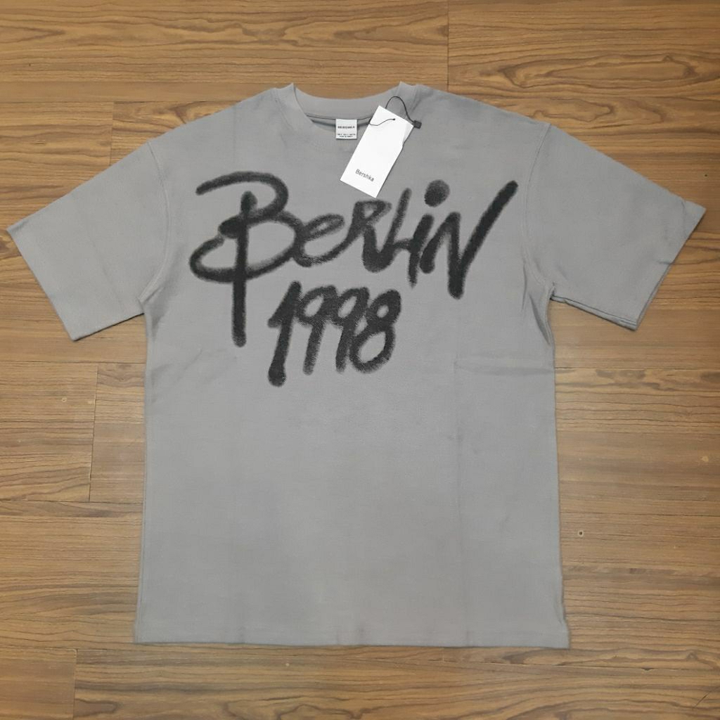 Kaos Pria Oversize B3rskh4 Berlin 1998