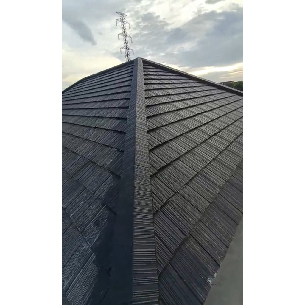 Rangka baja ringan atap flat beton