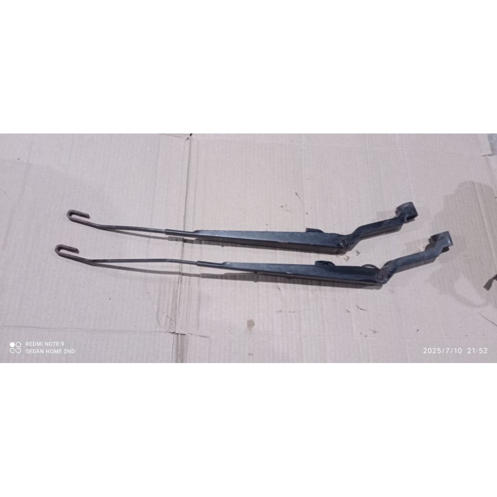 Stang wiper Geely mk 1