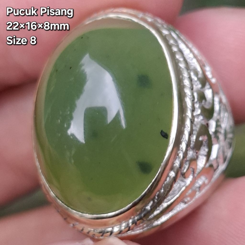 Batu idocrase Sungai Dareh Pucuk Pisang