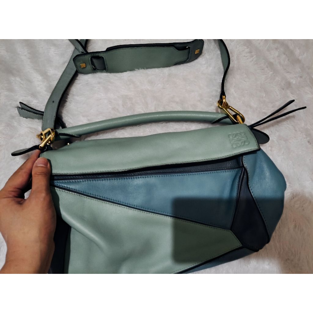 tas luwi loweng puzzle 3 tone sling shoulder bag