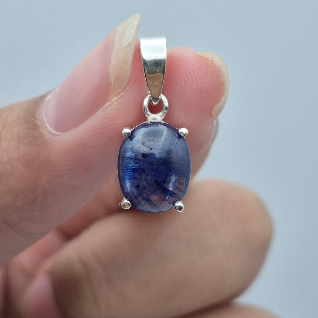 Liontin perak handmade batu natural blue sapphire afrika, natural blue sapphire afrika