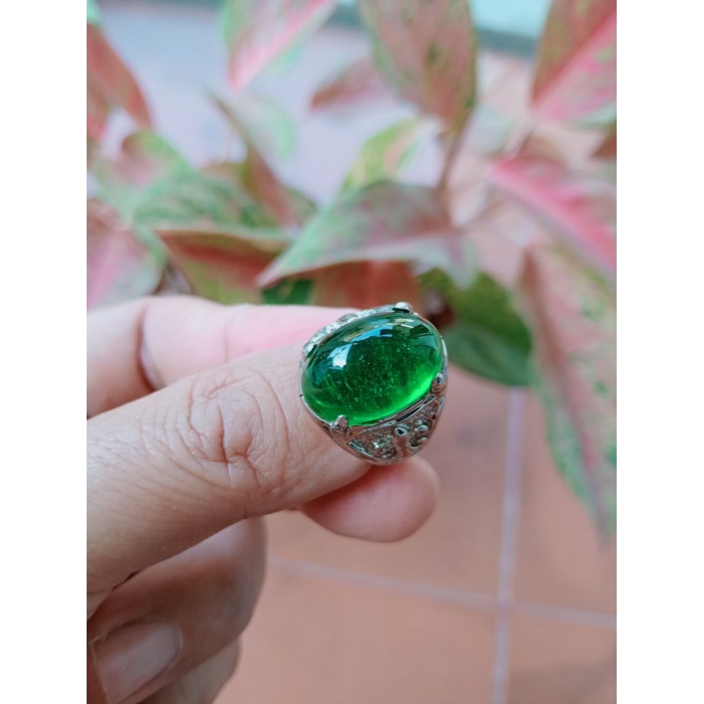 Batu Jamrud Kalimantan Natural