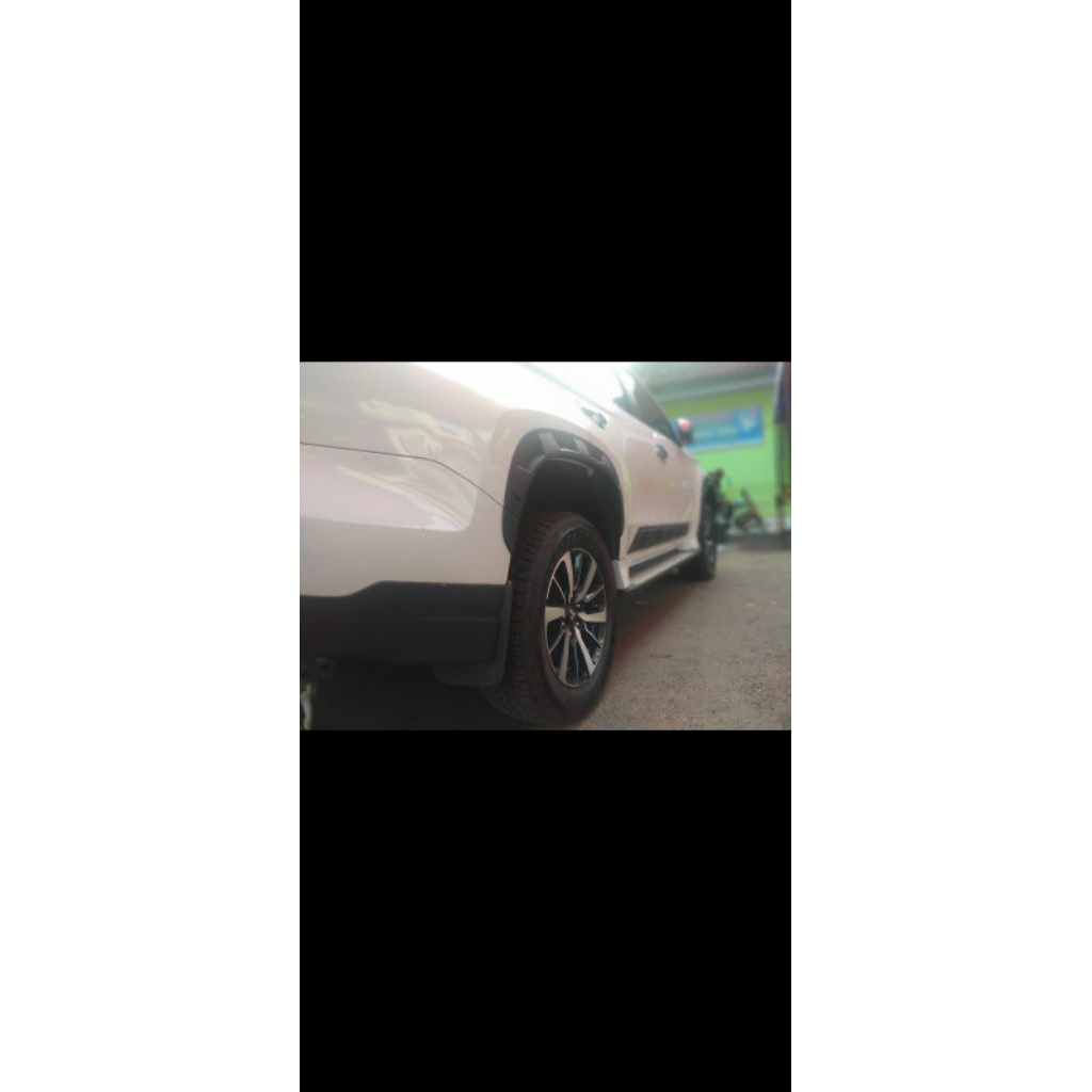 Over Fender Pajero sport