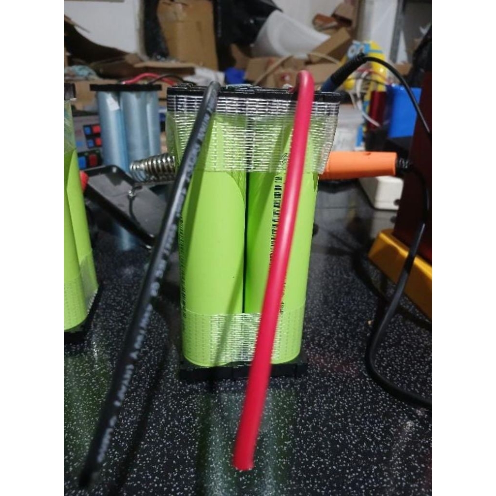 LIFEPO4 LONTONG NEW 12 VOLT 15 AMPER