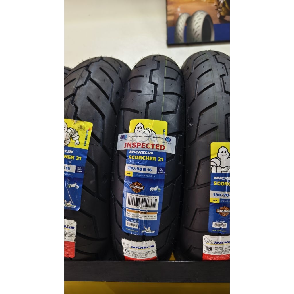 Michelin Scorcher 31 130/90.16 ban OEM Harley Davidson