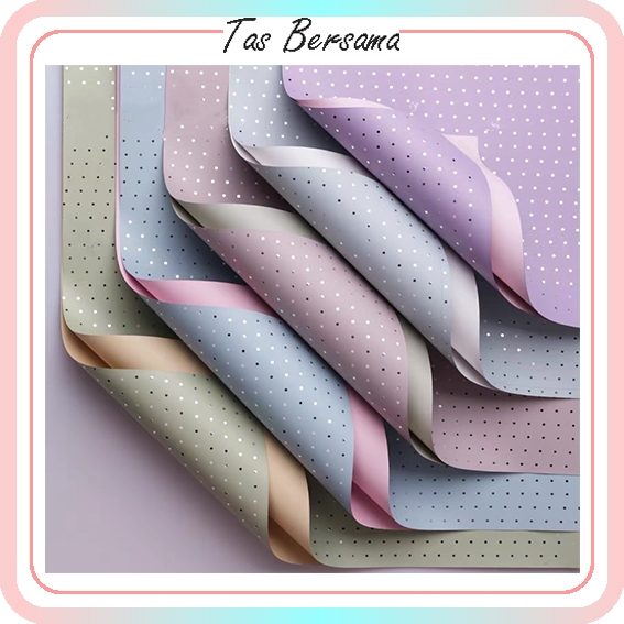 

Kertas Bunga Motif Bi Colour Cellophane Flower Wrapping Paper Polkadot KB6031