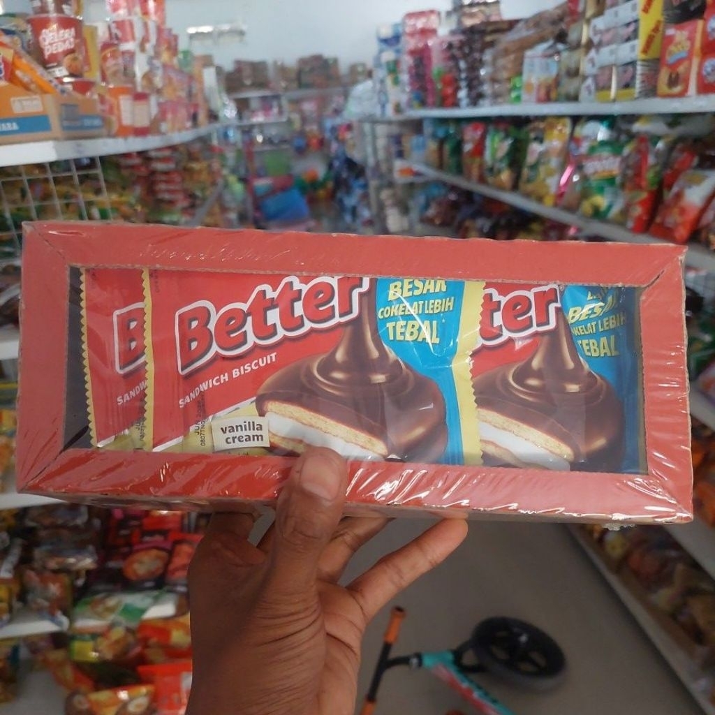 

Better Bigger Sandwich Biscuit Vanila Cream 1box isi 10 x 27gr / Better Bigger 2000 / Better renceng termurah / Better renceng promo